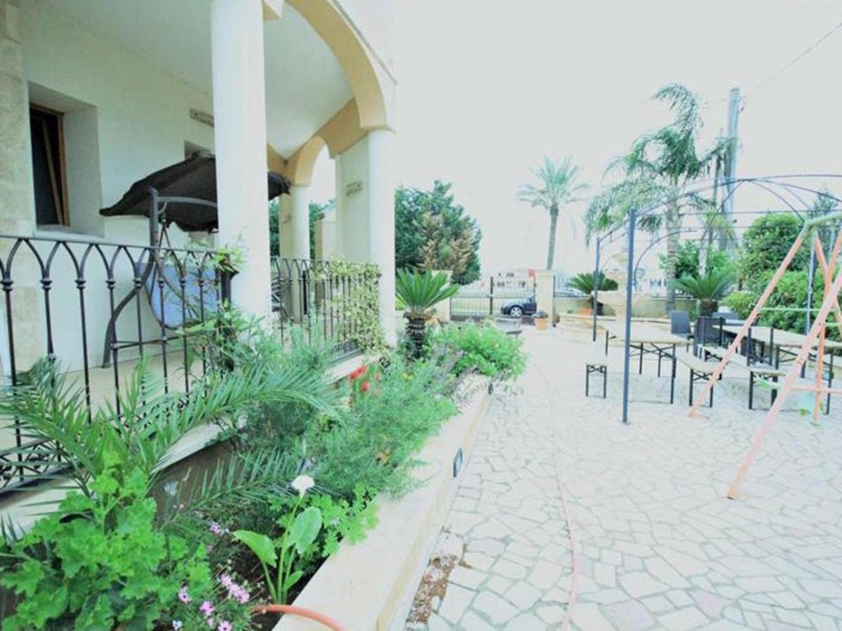 B&B Arcobaleno Salve Bagian luar foto