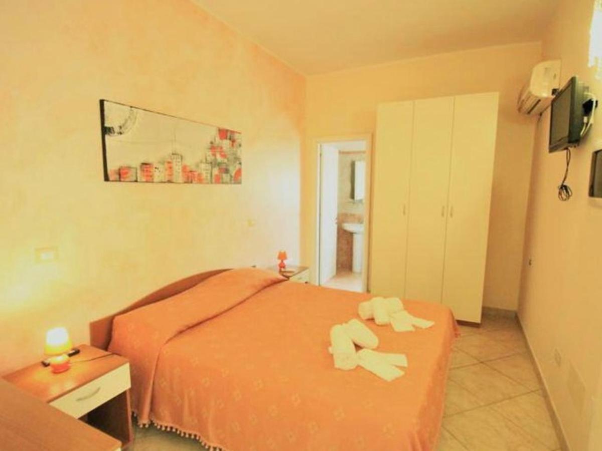 B&B Arcobaleno Salve Bagian luar foto