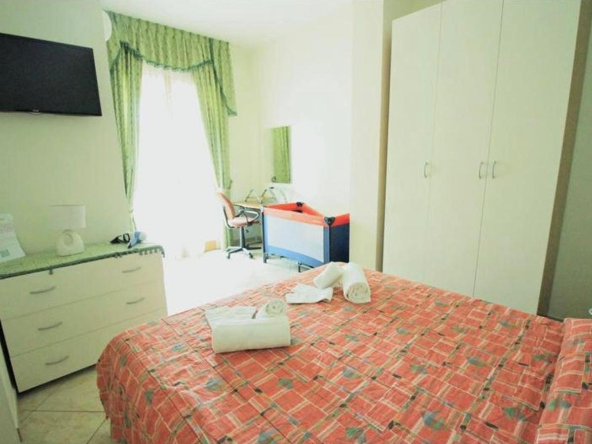 B&B Arcobaleno Salve Bagian luar foto