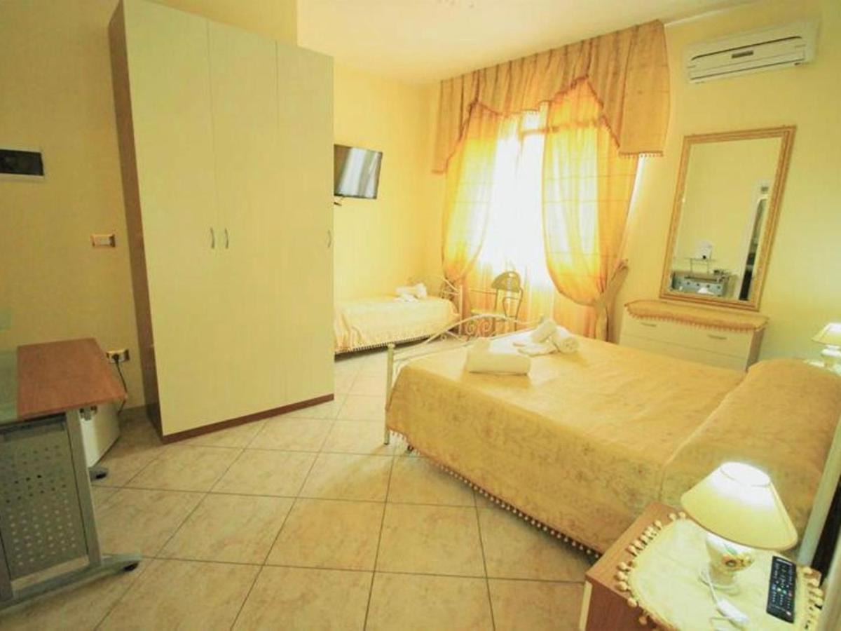 B&B Arcobaleno Salve Bagian luar foto