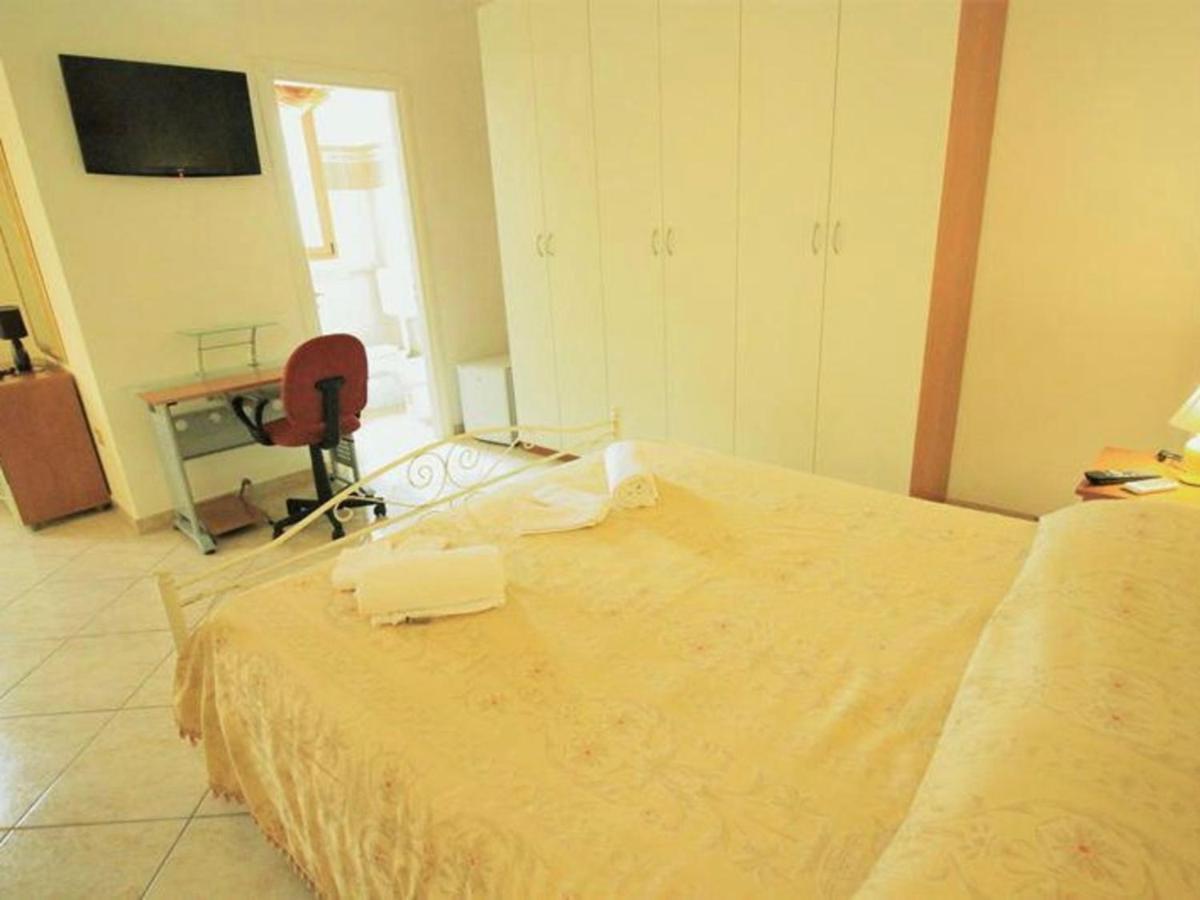 B&B Arcobaleno Salve Bagian luar foto